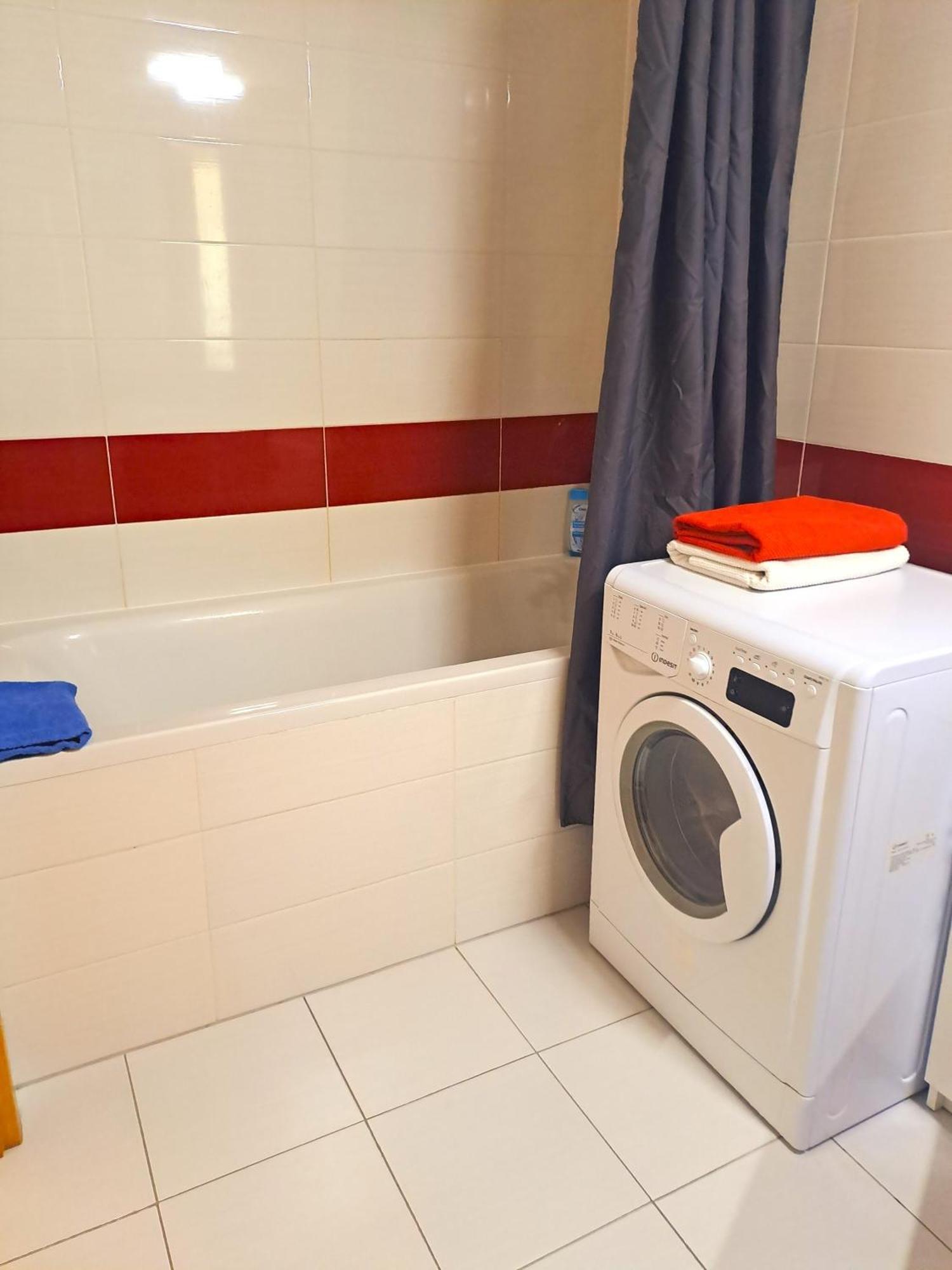 Apartmán Free Garage Parking!!! Stylish Getaway In Prime Bratislava Location - By The Danube And Old Town Exteriér fotografie